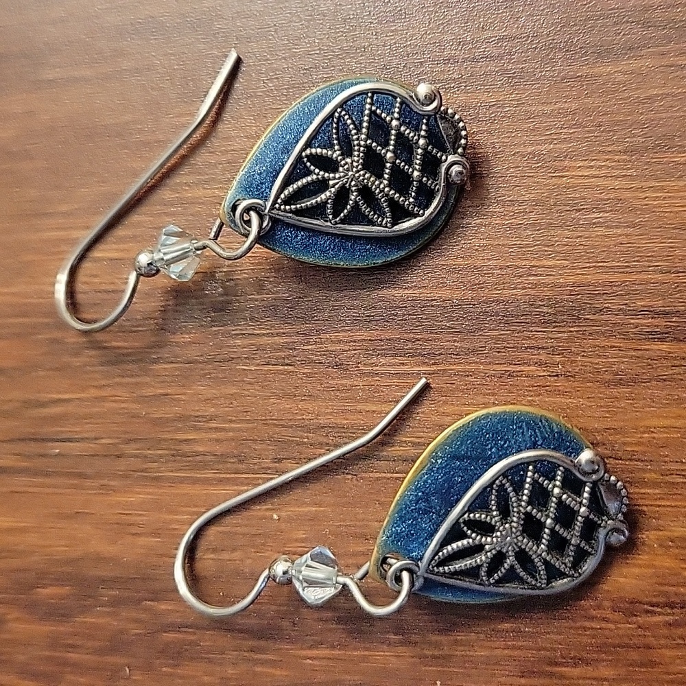 Mixed metal earrings
